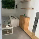 Fly House Ξενοδοχείο με κάψουλες Châtelet